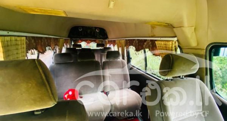 TOYOTA HIACE LH123 1993