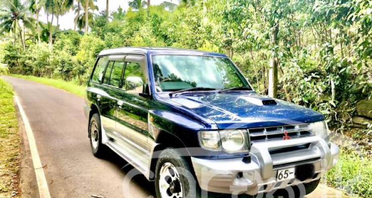 MITSUBISHI PAJERO MONTERO V46 1998