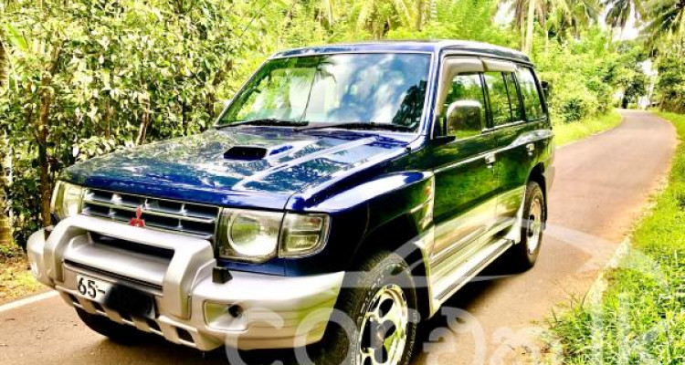 MITSUBISHI PAJERO MONTERO V46 1998