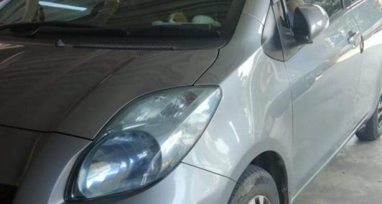 TOYOTA VITZ 2008