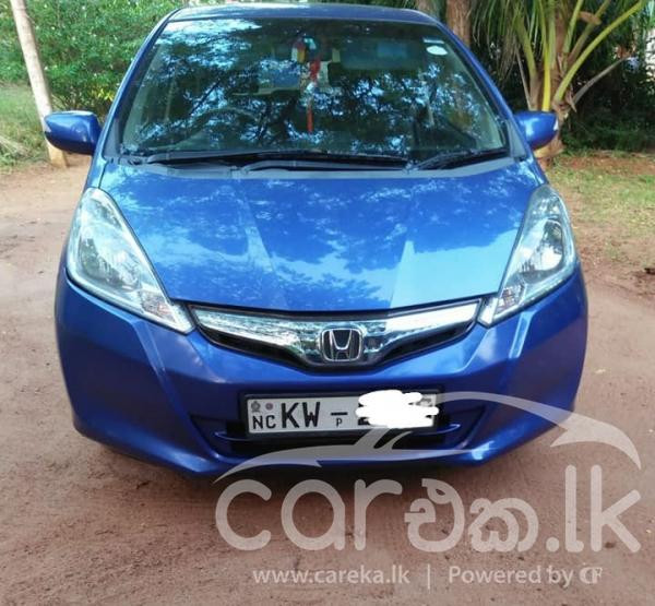 HONDA FIT 2012