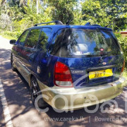 KIA CARENS 2000