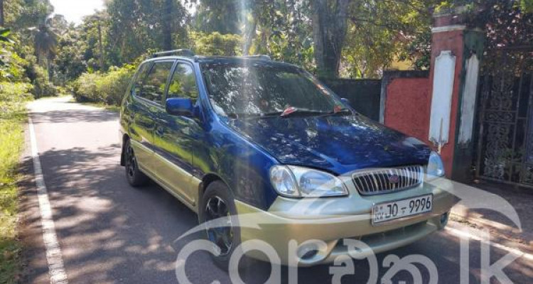 KIA CARENS 2000