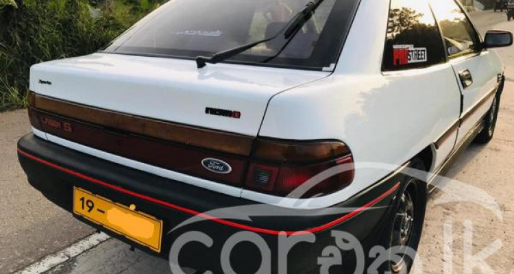 FORD LASER 1989