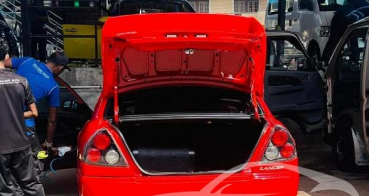 MITSUBISHI LANCER 1997