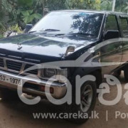 NISSAN DOUBLE CAB 1987