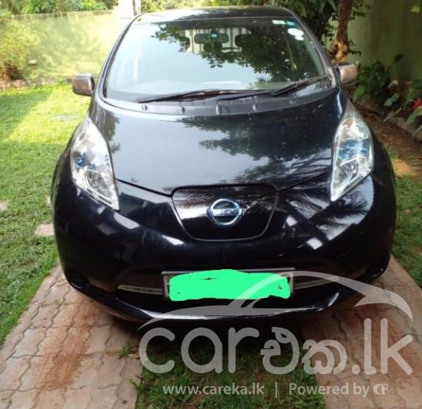 NISSAN LEAF 2012