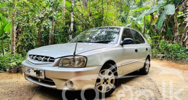 HYUNDAI ACCENT 2000