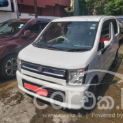 SUZUKI WAGON R FX 2018