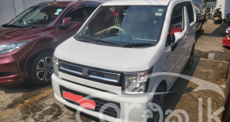 SUZUKI WAGON R FX 2018