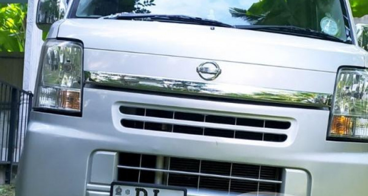 NISSAN CLIPPER NV100 2014