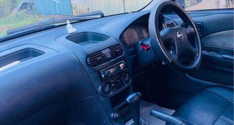 NISSAN WINGROAD Y11 2001