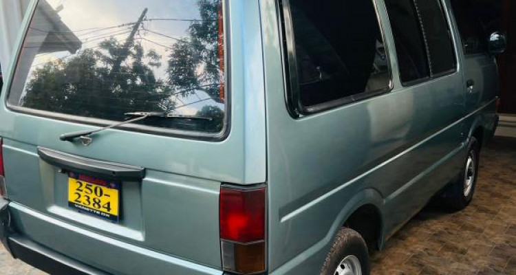 NISSAN VANETTE 1993