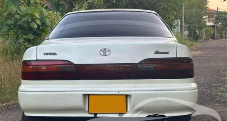 TOYOTA VISTA 1991