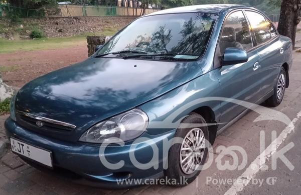 KIA RIO 2002