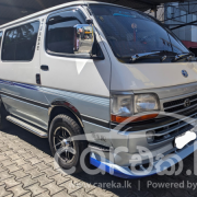 TOYOTA HIACE 1993