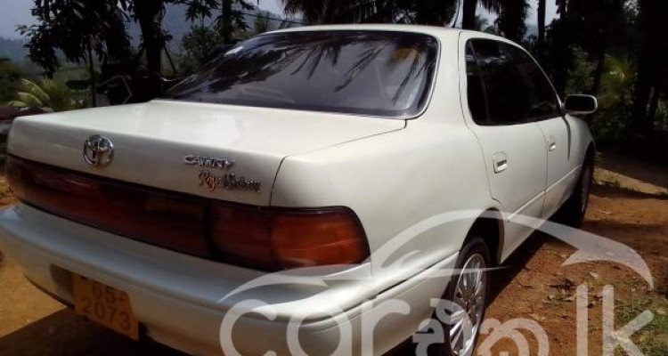 TOYOTA CAMRY 1995