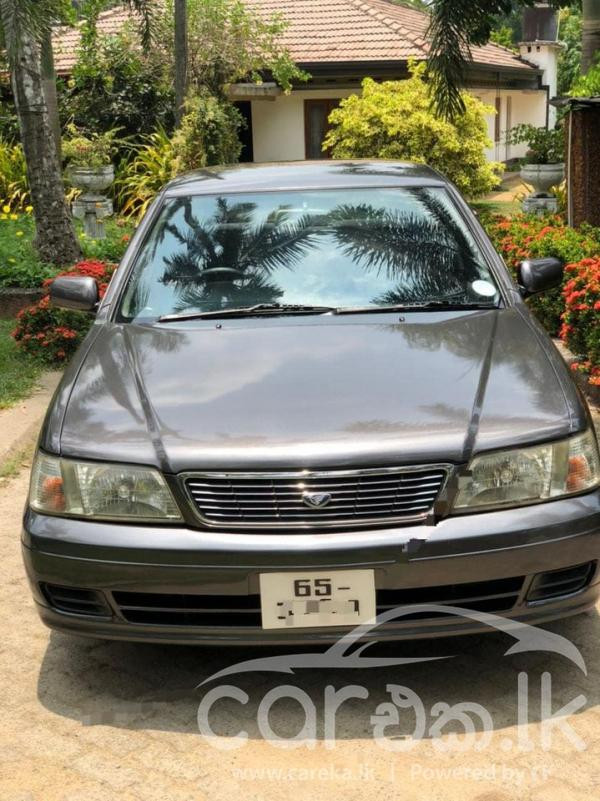 NISSAN BLUEBIRD SU14 1996