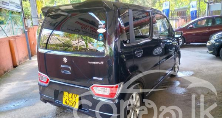 SUZUKI WAGON R 2017