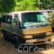 NISSAN CARAVAN 1994