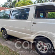 TOYOTA HIACE LH30 1982