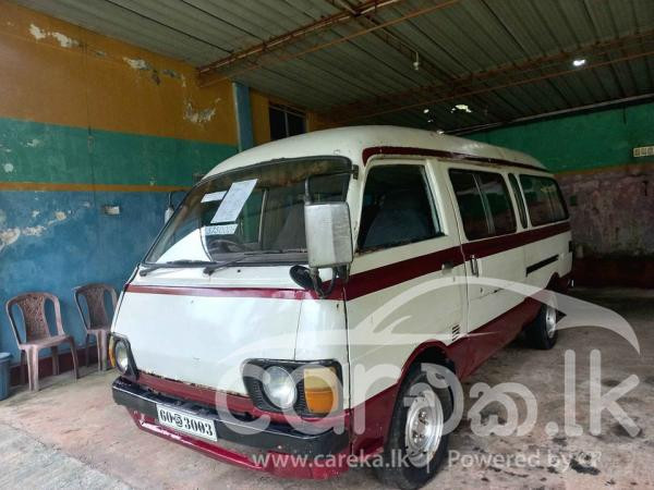 TOYOTA HIACE LH40 1981