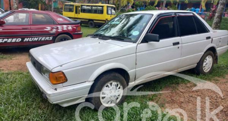 NISSAN SUNNY 1988