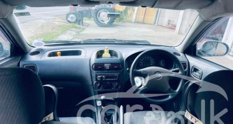 NISSAN WINGROAD Y11 2002