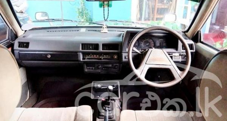 NISSAN SUNNY HB11 1986