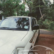 TOYOTA HILUX 1999