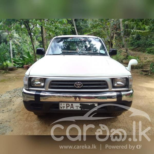 TOYOTA HILUX 1999