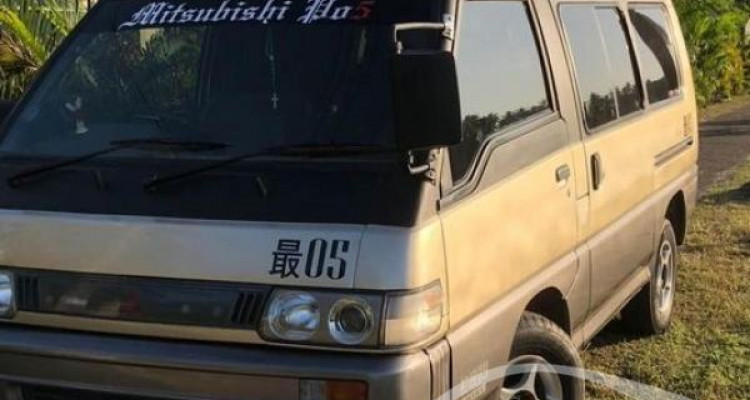 MITSUBISHI DELICA PO5 1987
