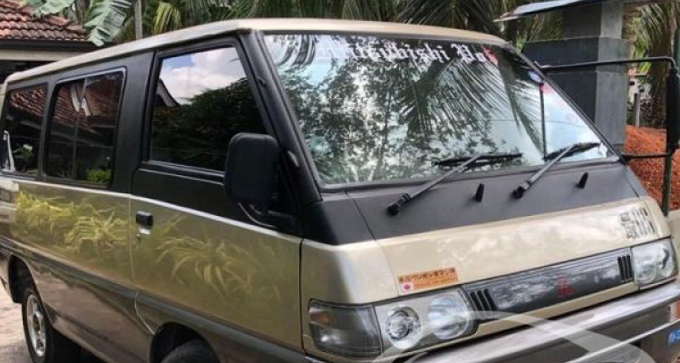 MITSUBISHI DELICA PO5 1987