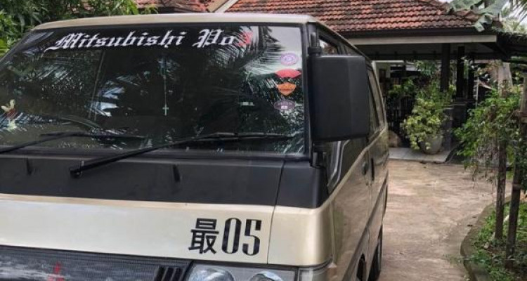 MITSUBISHI DELICA PO5 1987