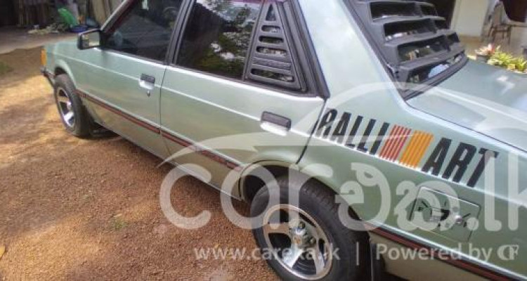 MITSUBISHI LANCER BOX 1984