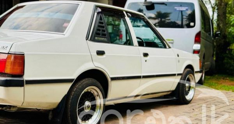 MITSUBISHI LANCER BOX 1980