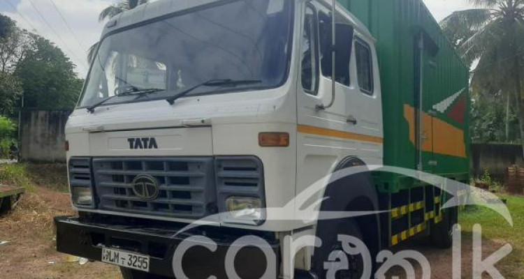 TATA 1615 2016