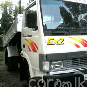 TATA TIPPER 2012