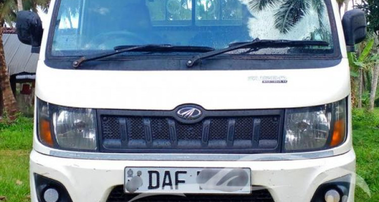 MAHINDRA SUPRO 2017