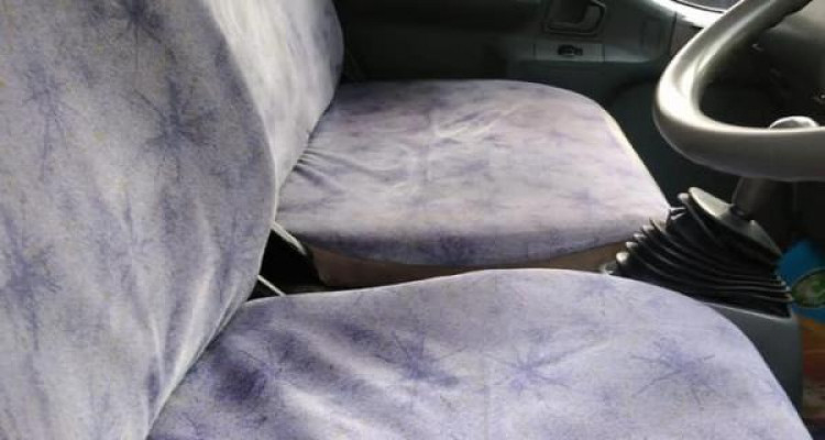 MITSUBISHI CANTER 2002