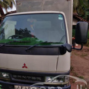 MITSUBISHI CANTER 2002