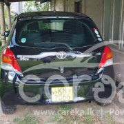 TOYOTA VITZ 2009