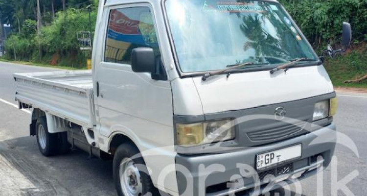 MAZDA BONGO BROWNY 1999