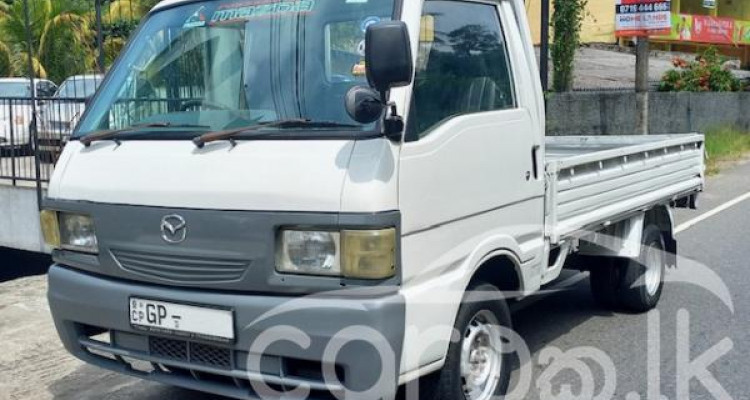 MAZDA BONGO BROWNY 1999