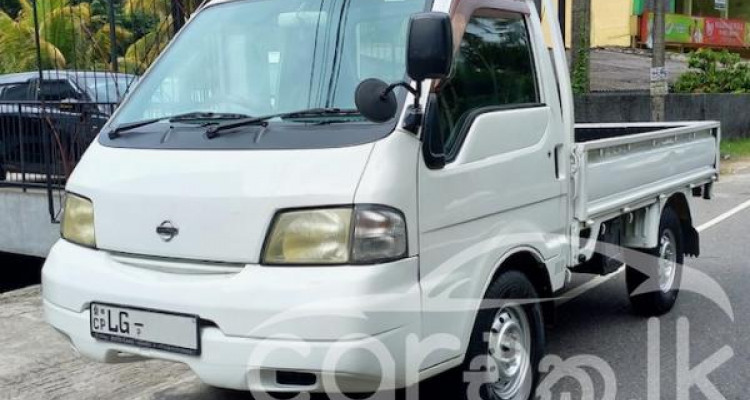 NISSAN VANETTE 2002