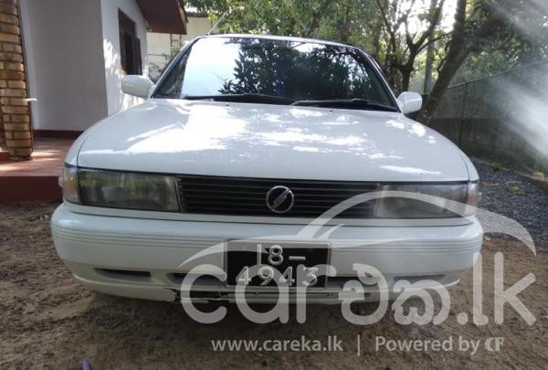 NISSAN SUNNY FB13 1990