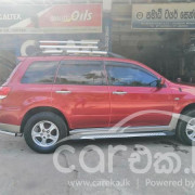 MITSUBISHI OUTLANDER 2003