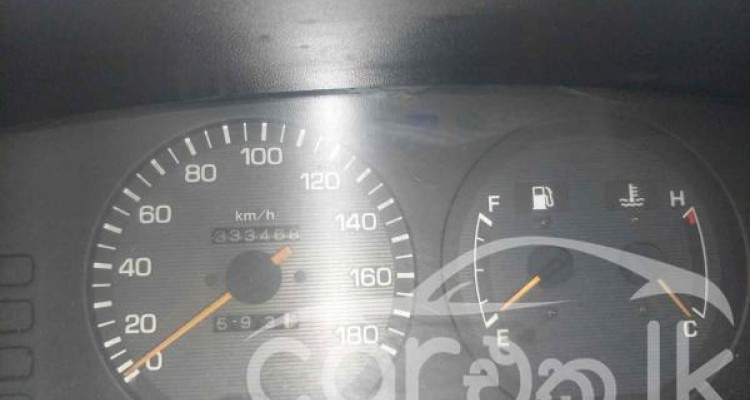 TOYOTA COROLLA 1996