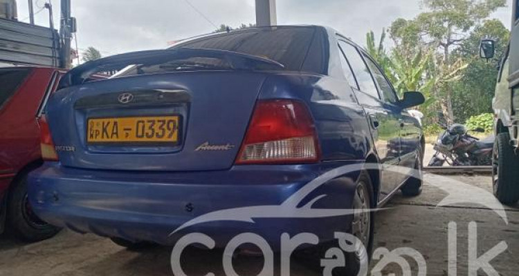 HYUNDAI ACCENT 2002