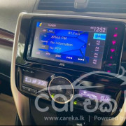 TOYOTA PREMIO 2018